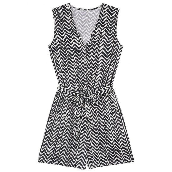 Venus Sleeveless Shorts Romper with Pockets Black White Chevron Resortwear XS - Picture 1 of 12